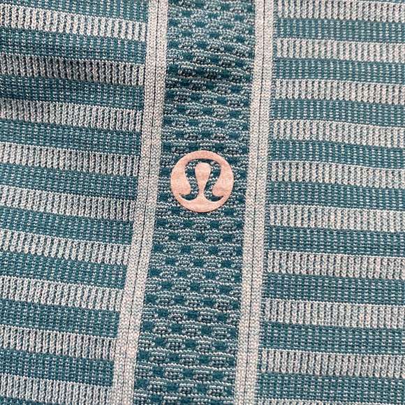Lululemon swifty tech sz 10 - Picture 4 of 9